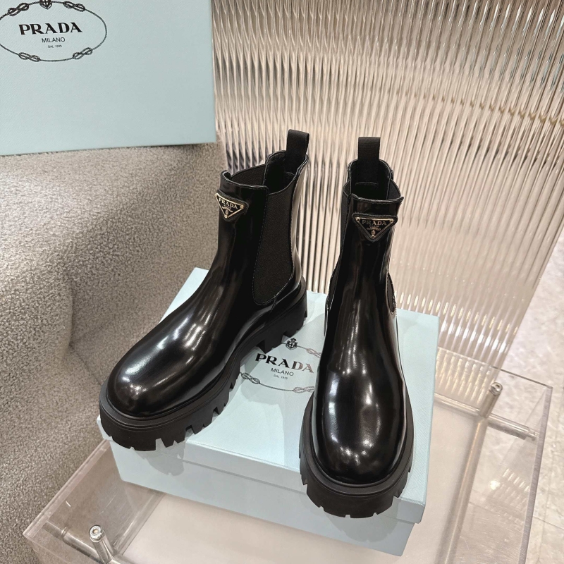 Pra*a boots